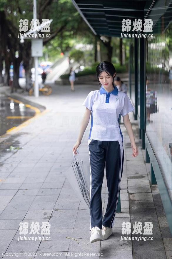 秀人网-南初妹妹 秀人网 - 看,南初妹妹在线图集中的美脚,恍惚间的赞美