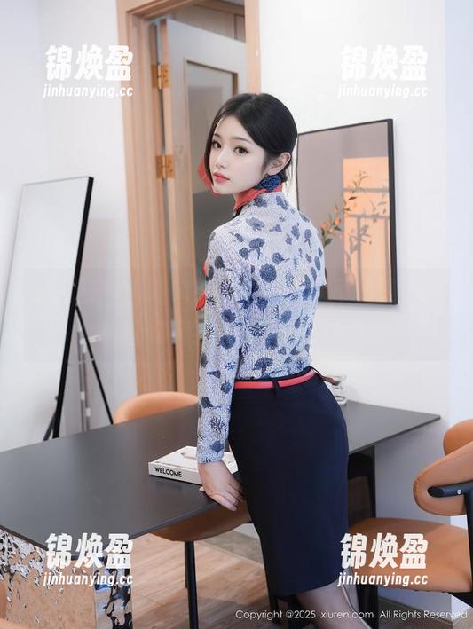 秀人网-噜噜妞儿 秀人网 - “噜噜妞儿”学姐,不愧是那种让你疯狂点赞的存在。