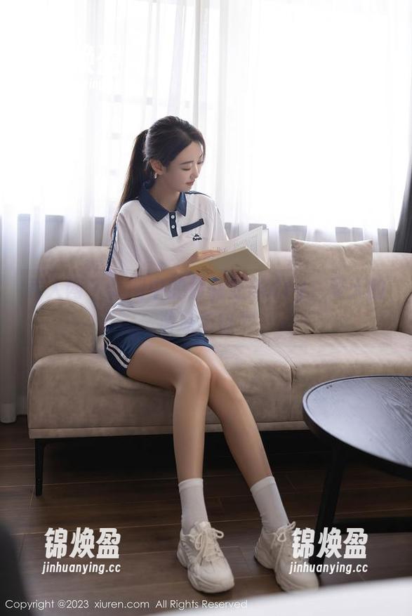 秀人网-徐莉芝Botty 秀人网 - 美图中的徐莉芝Botty,夏天的清凉与热烈