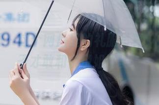 秀人网 – 这个网盘里的礼服写真，只有疯子才敢和悦悦姐比美！