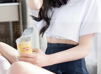 秀人网 – 用眼睛来玩转兔女郎，油田溪溪的写真一旦开启就是总被吸引。