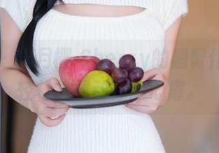 秀人网 – 绯月樱-Cherry的翘臀作品：轻轻松松撩动你的心扉。