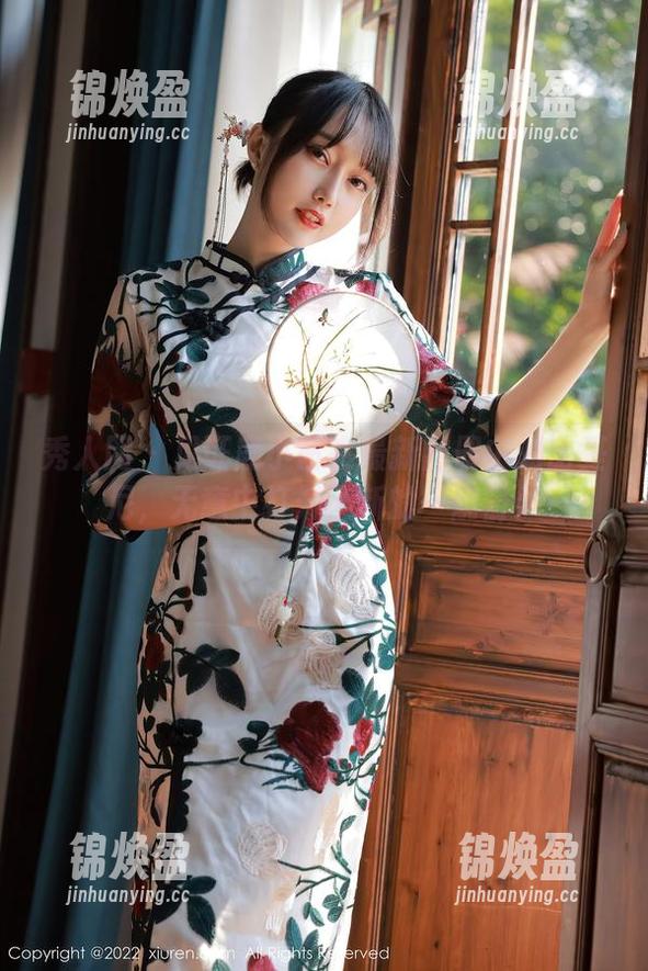 秀人网-鹿小茜 秀人网 - 见证鹿小茜在最新图册中的比基尼,无意中打开了新的一扇窗!