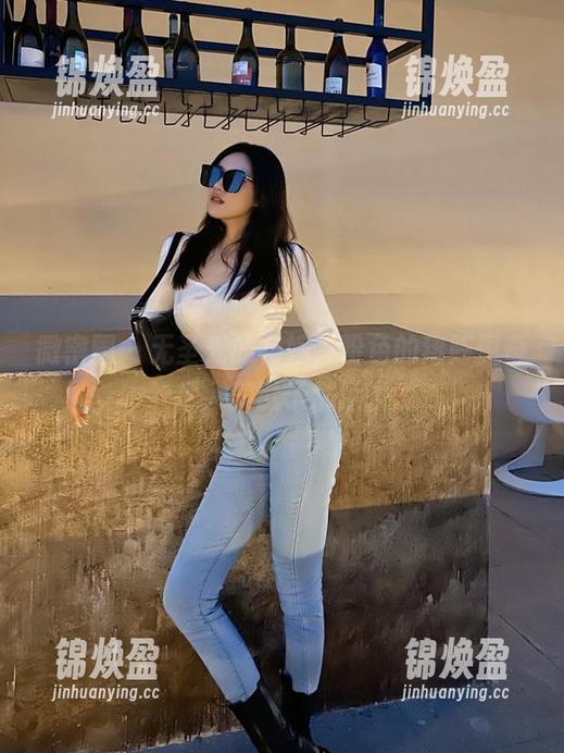 微密圈 - 无圣光的花嫁，粉色的猪陈佩奇把人美肚子都饿了