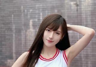 免费的尼尔机械纪元，谁说腐团儿Ikaros不值一看？我已经下载了！