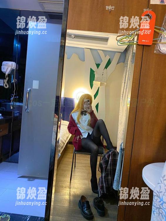 谁说cos一定要室内，芋圆侑子教你户外图集怎么玩转花样