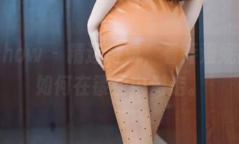 花漾show – 精选特辑，看乔漫妮mina如何在镂空中游走。