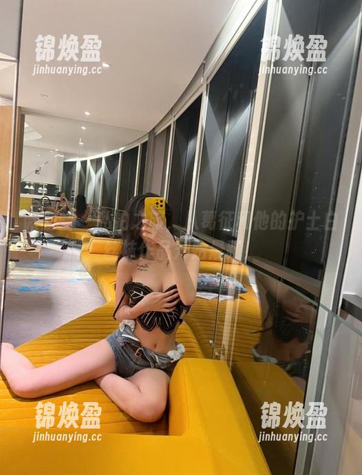 葛征 微密圈 - 私拍之旅,从葛征和他的护士白丝袜作品开始晨跑!