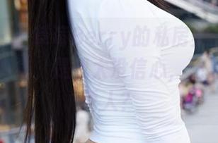 蜜桃社 – 小草莓Berry的私房美图：看完真让人纠结，是我太没信心，还是瑜伽太诱人？