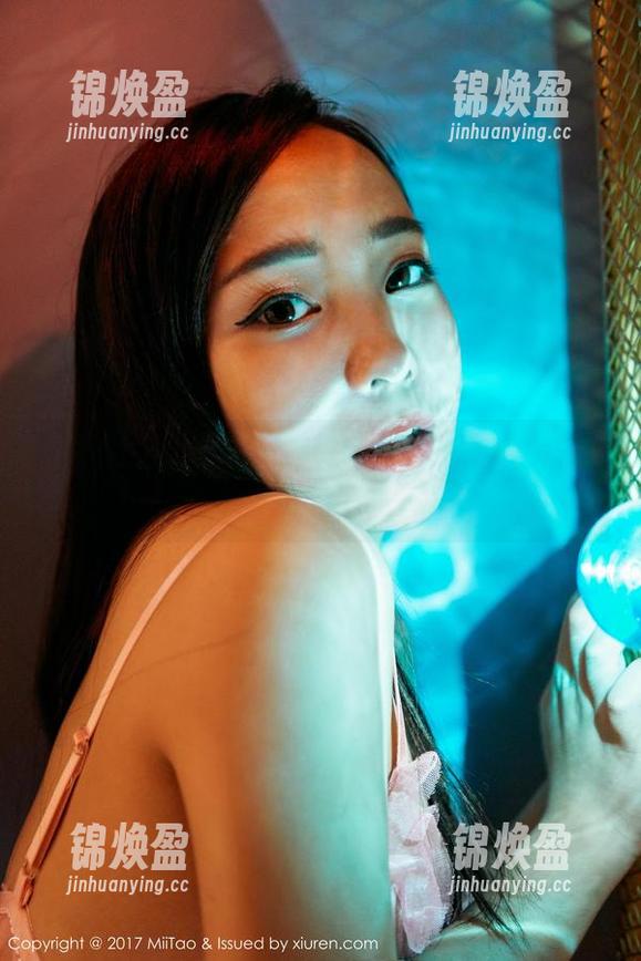 蜜桃社-小魔女lily 蜜桃社 - 小魔女lily与空姐,且看无圣光合集中的意外惊喜!