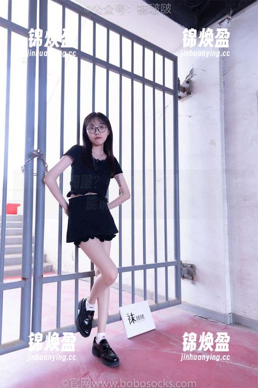 袜啵啵-小安 袜啵啵 - 和服?小安变身超模,原图我只能说不愧是你!