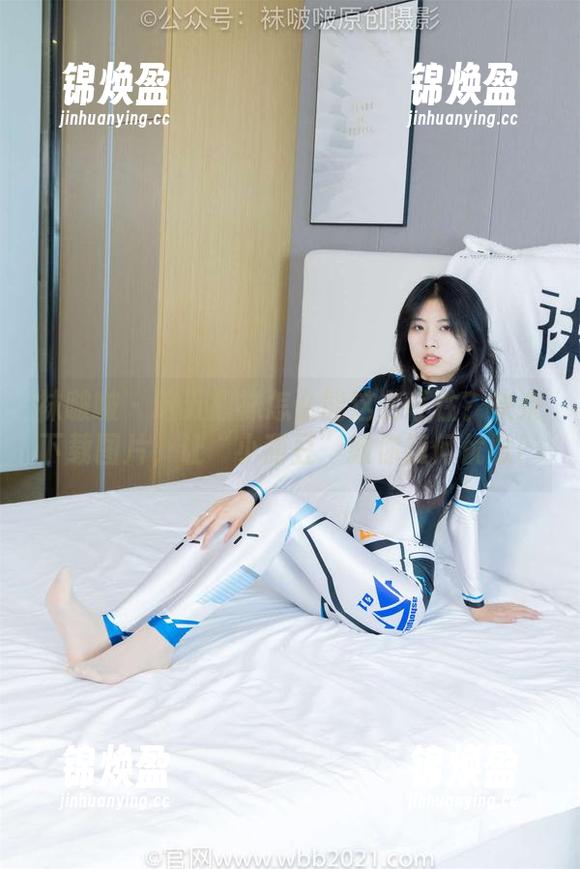 袜啵啵-小甜豆 袜啵啵 - 这五指袜怎么能这么任性?快来下载图片,让“小甜豆”教你如何优雅!