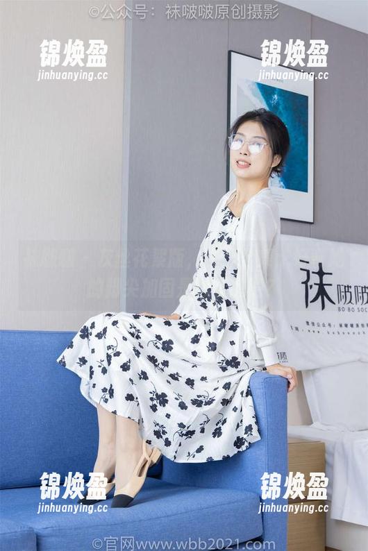 袜啵啵-稚予 袜啵啵 - 灰丝花絮版,稚予全集:好奇她的脚尖加固是怎么想的?