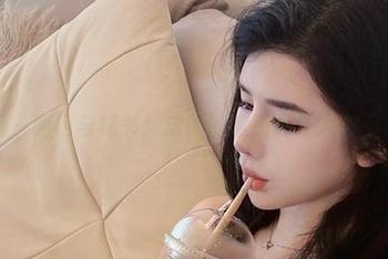 微密圈 – 阿色与秘书：这图的意图真让人忍不住想多