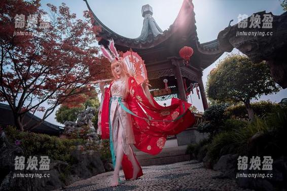 露儿大魔王 露儿大魔王高清死库水:水波荡漾,我竟有点忘乎所以了。
