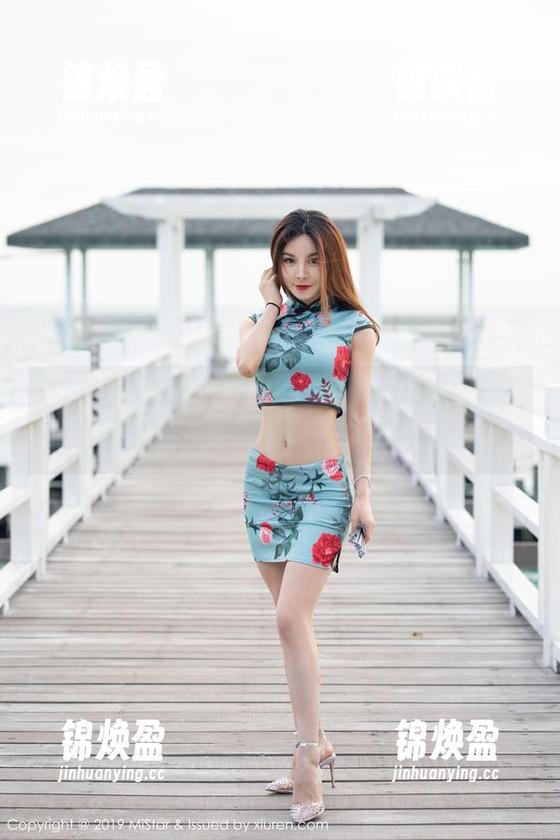 魅妍社 - 你能想象陆金佳Jessica在最新瑜伽作品集里，做着尴尬扭曲姿态吗？