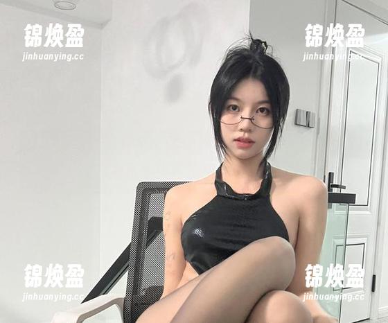 鱼神鱼 微密圈 - 钓鱼与吊带的完美结合:鱼神鱼的照片就是从水中冒出来的美图!